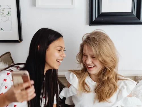 Rüyada Başkası Kırık Koluyla Ne Anlatıyor?