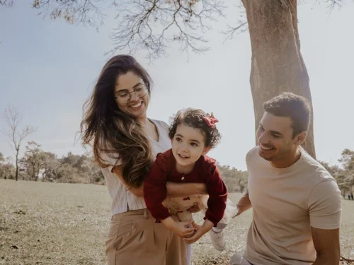 Ev Tamiri Rüyası: Hayatınız Yeniden İnşa Mı Oluyor?