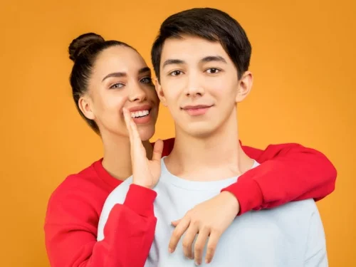 Camide Kına: Kutsal Mekanda Bir Dönüşüm Rüyası