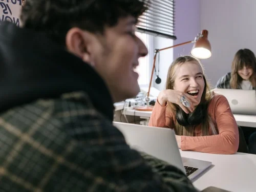 Duvar Boyama Rüyası: Yeniden Doğuşun Simgesi