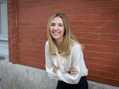 Elektrik Süpürgesi Rüyası: Temizlik mi, Dönüşüm mü?