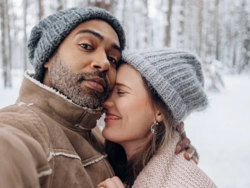 Gizemli Rüya: Elinizdeki Cinsel Organ Ne Anlama Geliyor?