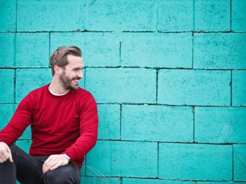 Rüyada Beyaz Badanalı Ev: Ruhunuzun Yeni Başlangıcı Mı?