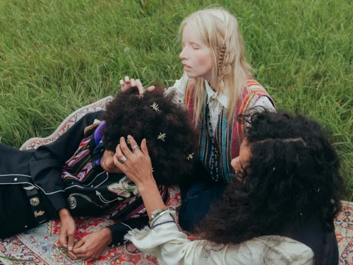 Rüyada Yeni Giysiler: Dönüşümün Gizemli Simgesi