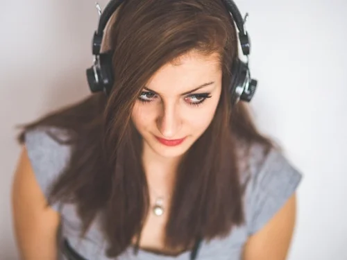 Rüyada Kaderinizi İlmek İlmek Dokuyan Halı Tezgahı