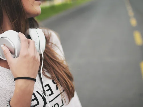 Rüyada Ölmüş Babaanneniz Gelinlikle Mi Göründü?