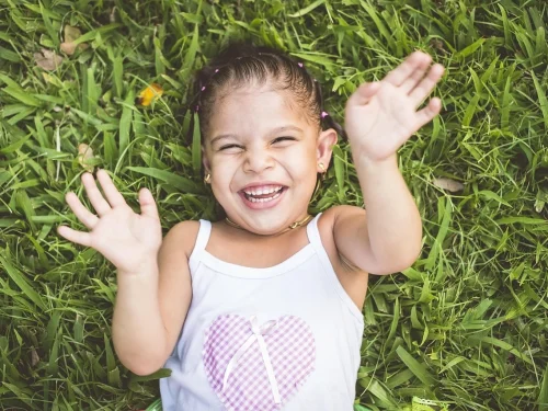 Tozlu Dolap Rüyası: Saklı Kalmış Gerçekler